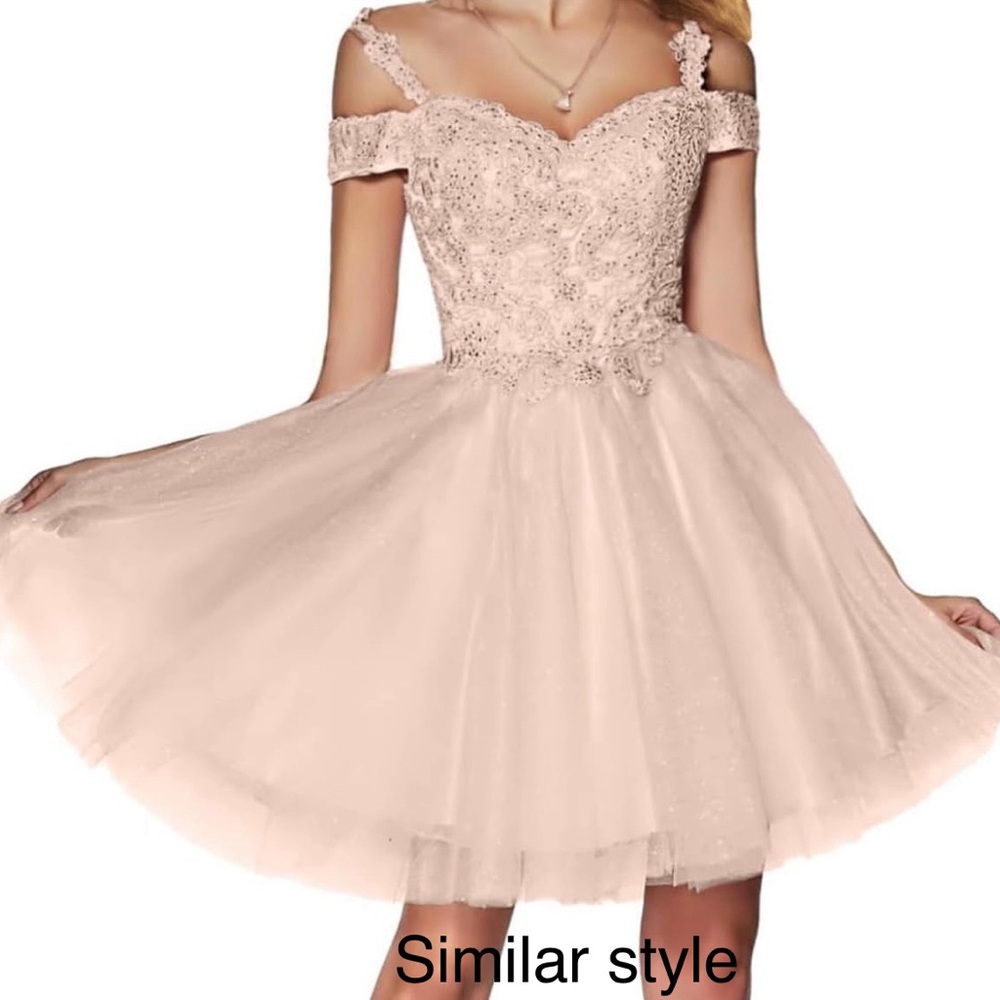 Blush Pink A-line Dress with Sweetheart
Neckline